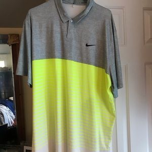 Nike  Tiger Golf Collection Shirt